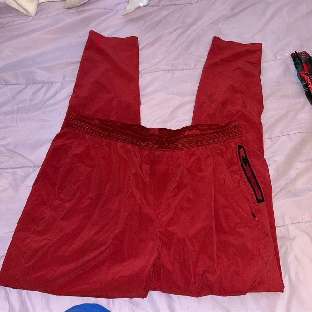 Ten thousand session pants